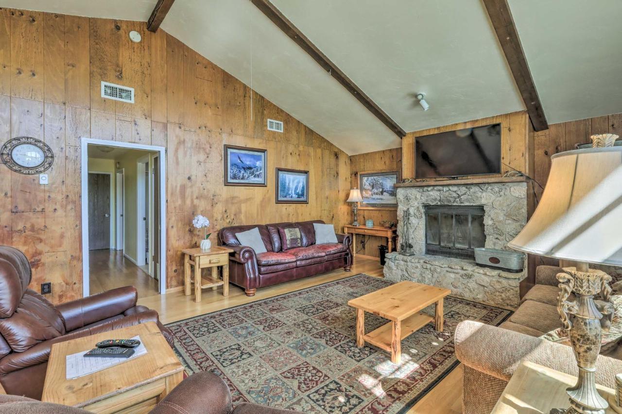 Flagstaff Townhome - Walk To Country Club And Pools! Eksteriør billede